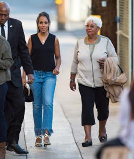 Kerry Washington feet photo thumbnail