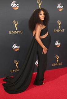 Kerry Washington feet photo thumbnail