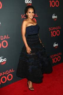 Kerry Washington feet photo thumbnail