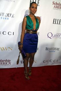 Kerry Washington feet photo thumbnail