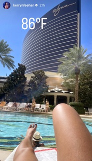 Kerryn Feehan feet photo thumbnail