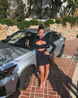 Kerryn Feehan feet photo thumbnail