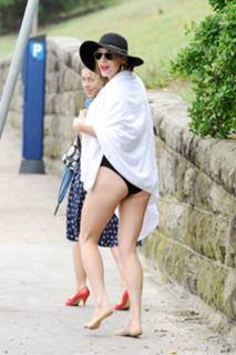 Kesha feet photo thumbnail