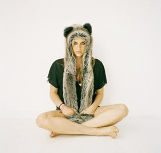 Kesha feet photo thumbnail