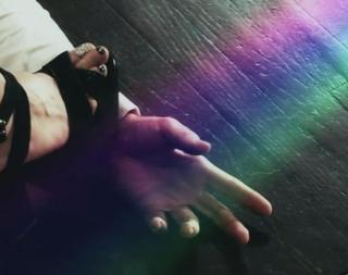 Kesha feet photo thumbnail