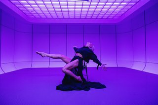 Kesha feet photo thumbnail