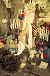 Kesha feet photo thumbnail