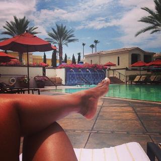 Keshia Knight Pulliam feet photo thumbnail