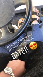 Keshia Knight Pulliam feet photo thumbnail