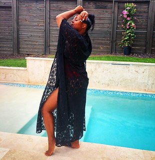 Keshia Knight Pulliam feet photo thumbnail