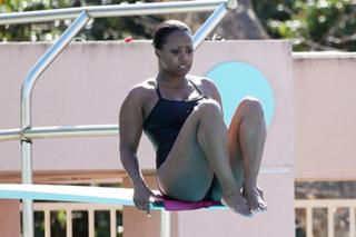 Keshia Knight Pulliam feet photo thumbnail