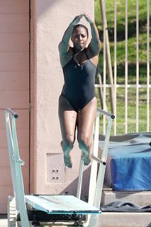 Keshia Knight Pulliam feet photo thumbnail
