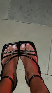 Keti Topuriya feet photo 1