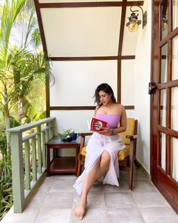 Ketika Sharma feet photo 2