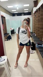 Keyla Alves feet photo thumbnail