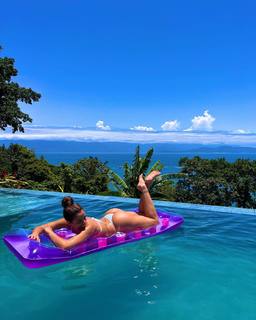 Keyla Alves feet photo thumbnail