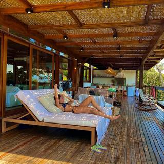 Keyla Alves feet photo thumbnail