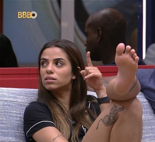 Keyla Alves feet photo thumbnail