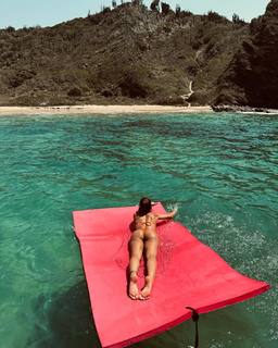 Keyla Alves feet photo thumbnail