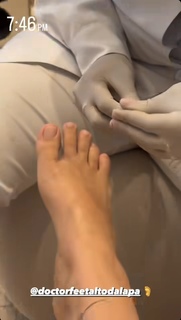 Keyla Alves feet photo thumbnail