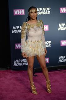 Keyshia Cole feet photo thumbnail