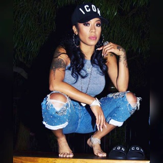 Keyshia Cole feet photo thumbnail