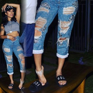 Keyshia Cole feet photo thumbnail