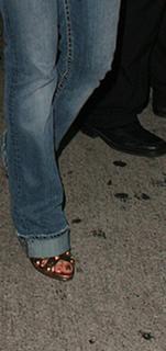 Keyshia Cole feet photo thumbnail