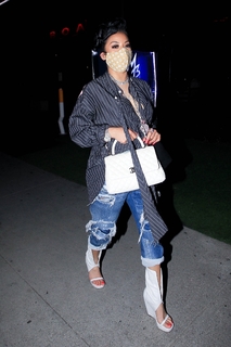 Keyshia Cole feet photo thumbnail