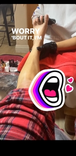 Keyshia Cole feet photo thumbnail