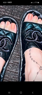 Keyshia Cole feet photo thumbnail