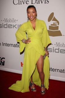 Keyshia Cole feet photo thumbnail