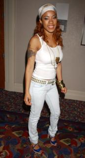 Keyshia Cole feet photo thumbnail