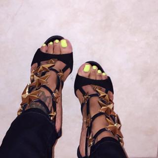 Keyshia Ka'oir feet photo 3
