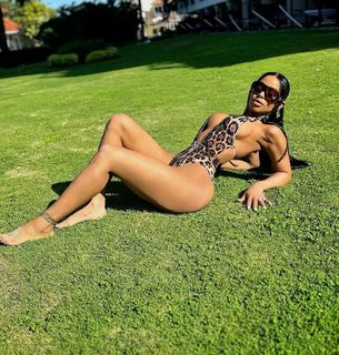 Keyshia Ka'oir feet photo 8