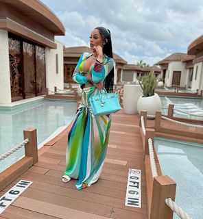 Keyshia Ka'oir feet photo 1