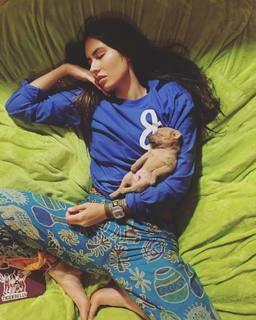 Khalyla Kuhn feet photo thumbnail