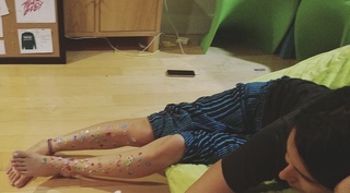 Khalyla Kuhn feet photo thumbnail