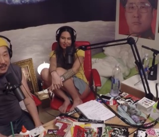 Khalyla Kuhn feet photo thumbnail