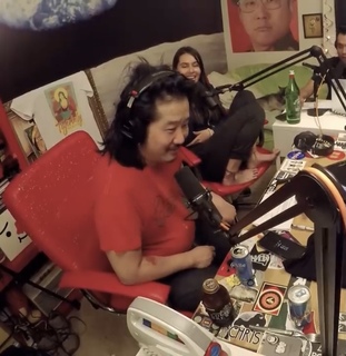 Khalyla Kuhn feet photo thumbnail