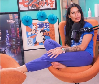 Khalyla Kuhn feet photo thumbnail