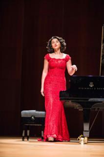 Khatia Buniatishvili feet photo 6