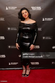 Khatia Buniatishvili feet photo 5