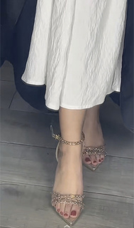 Khawla Al-Maraghi feet photo 18