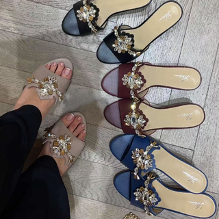 Khawla Al-Maraghi feet photo 16