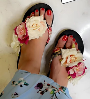 Khawla Al-Maraghi feet photo 10