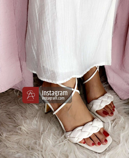 Khawla Al-Maraghi feet photo 13