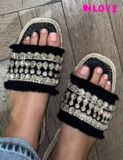 Khawla Al-Maraghi feet photo 5