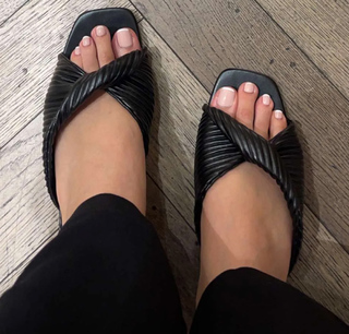 Khawla Al-Maraghi feet photo 19
