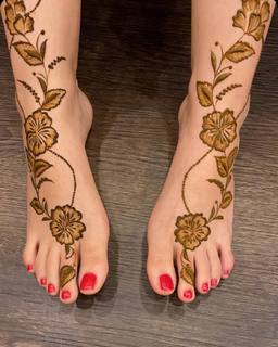 Khawla Al-Maraghi feet photo 15